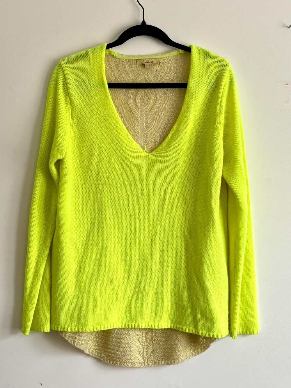 Cecico Yellow V-Neck Women's Sweater